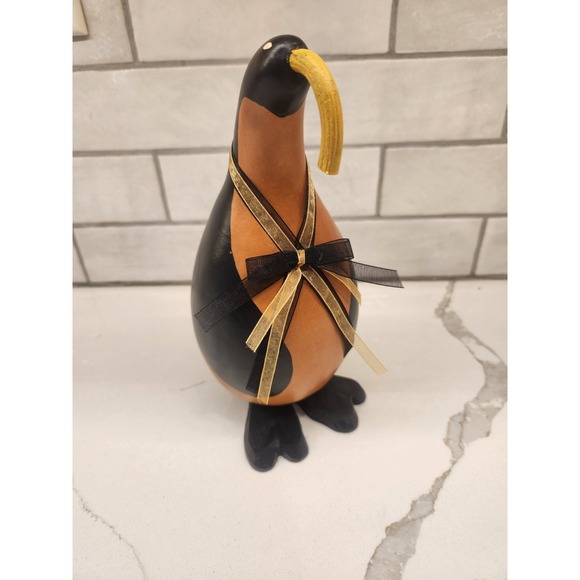 Folk Art Hand Painted Penguin With‎ Bow Gourd Primitive Farmhouse Decoration - Picture 1 of 9